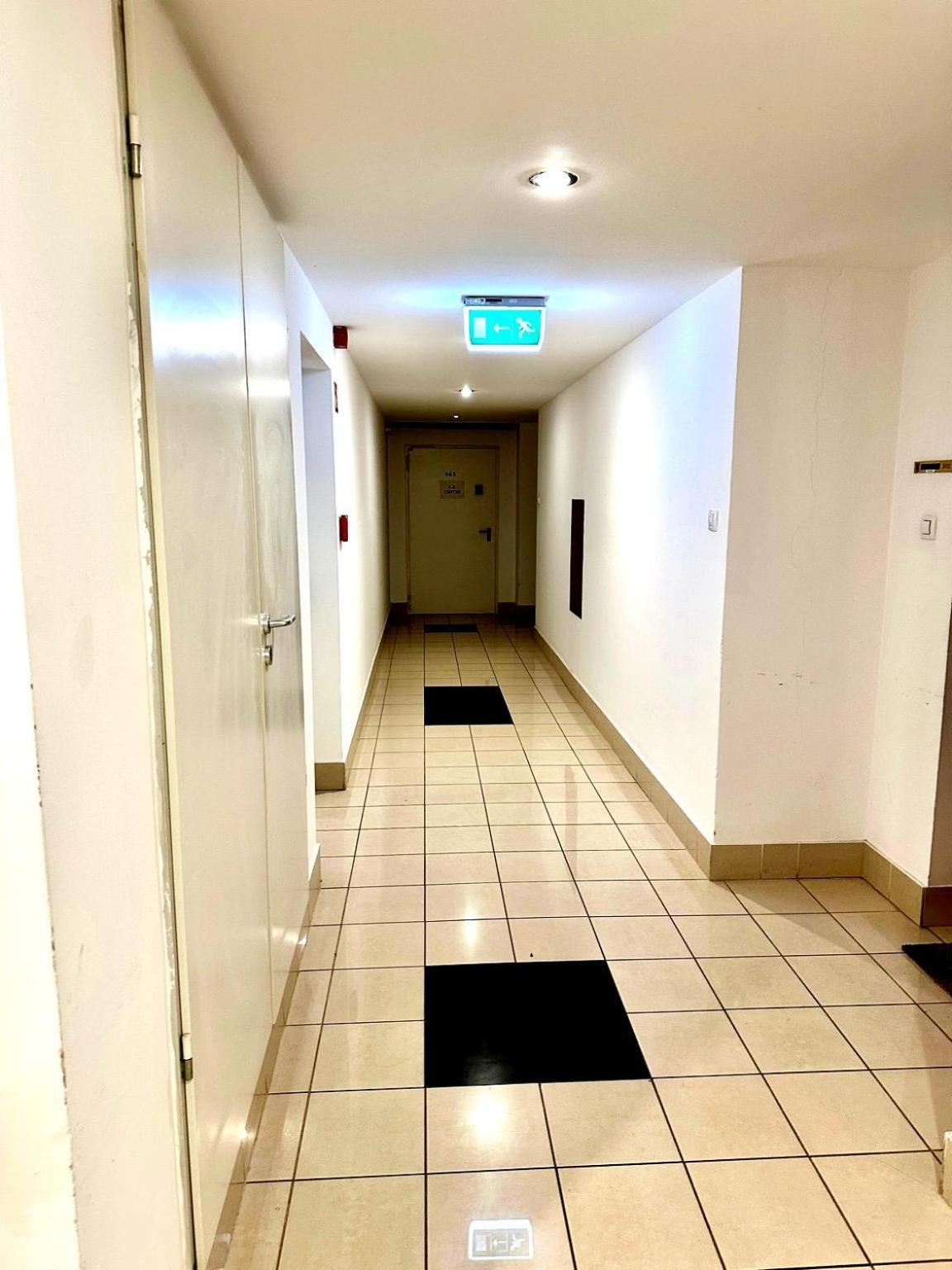 City Center Apartment With Balcony Budapest Ngoại thất bức ảnh